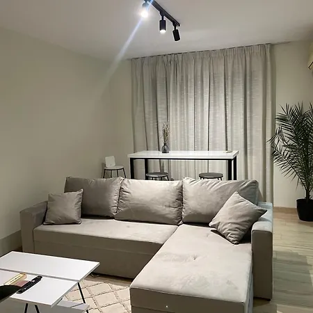 White Apartment, In The Center Of Tirana Exterior photo